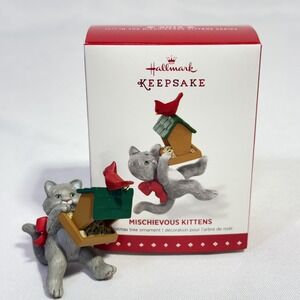 2015 Hallmark Mischievous Kittens Grey Kitten & Cardinal #17 In‎ Series